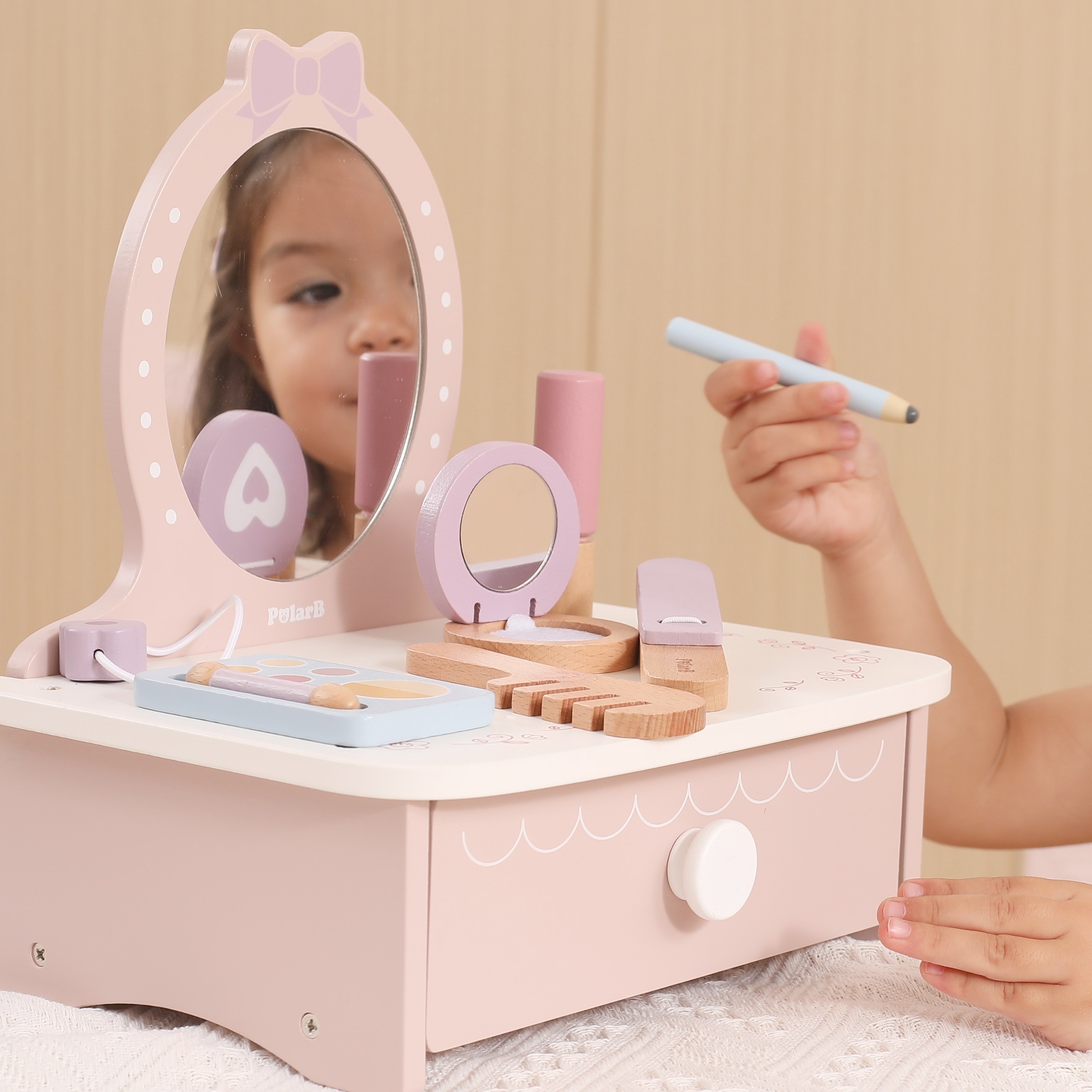 Drewniana toaletka z akcesoriami kącik małej księżniczki - 7 z 17