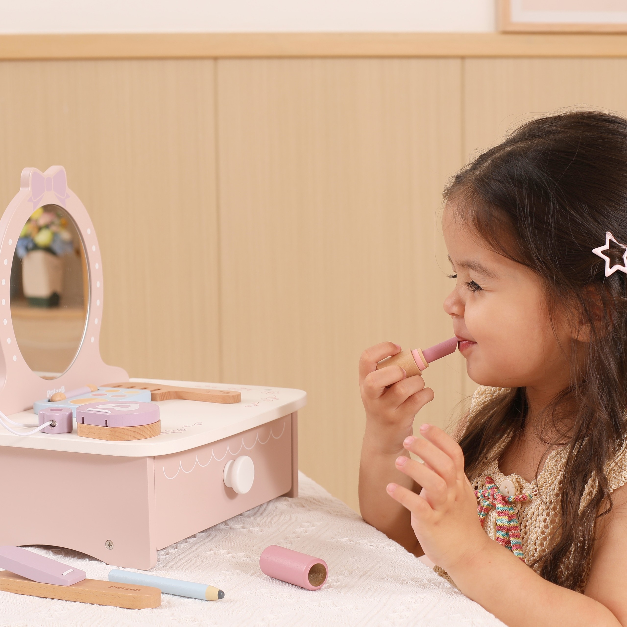 Drewniana toaletka z akcesoriami kącik małej księżniczki - 6 z 17