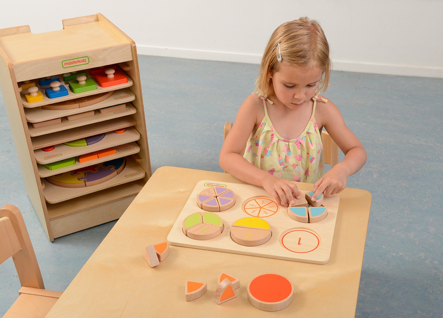 Drewniana układanka matematyczna ułamki - 4 z 5