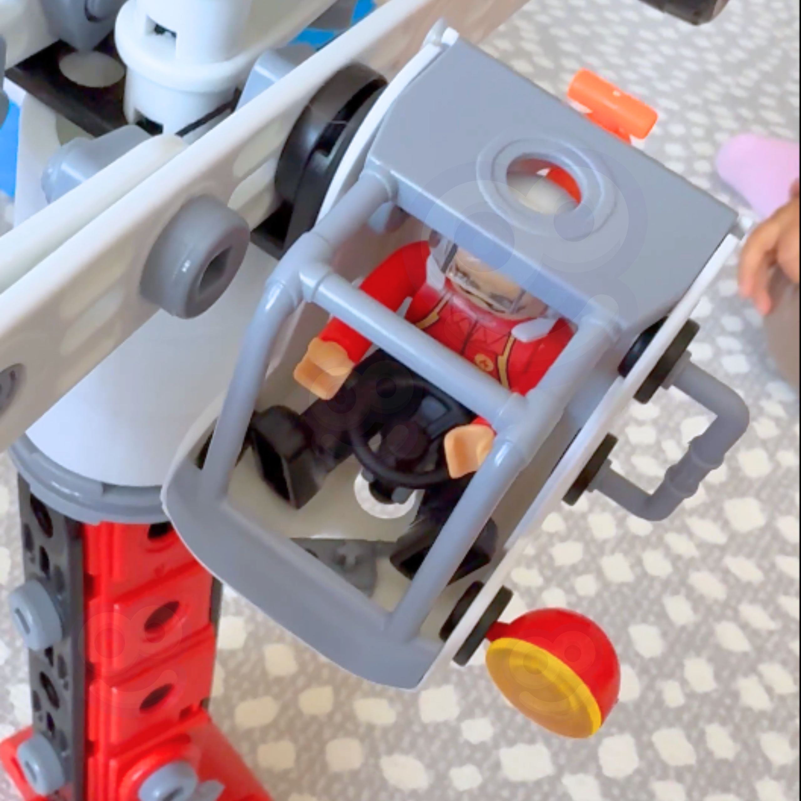 Zestaw konstrukcyjny creator city fire brigade - 11 z 12