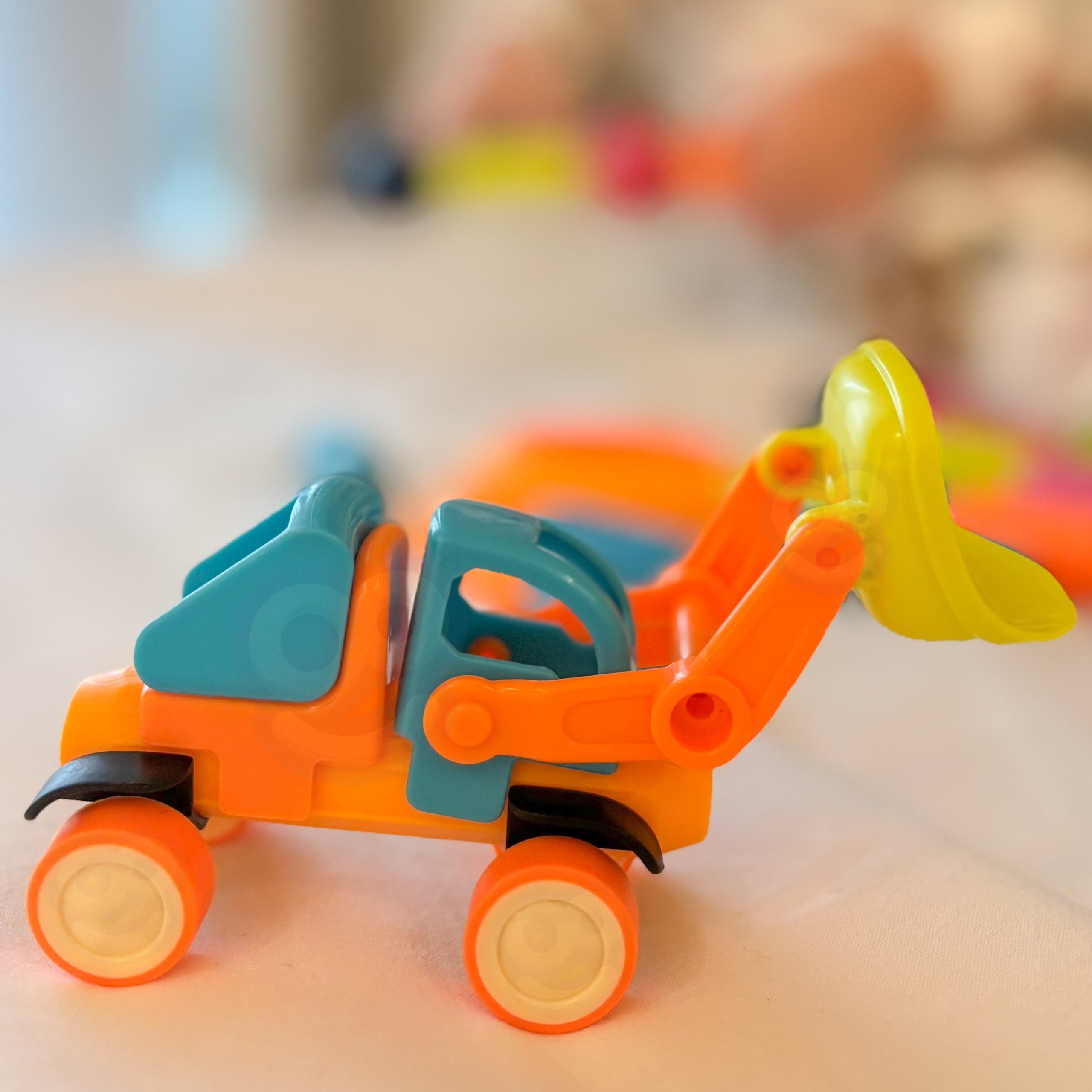 MAG-BUDOWA: Magnetyczne Pojazdy 52 el. Konstruktor - 10 z 10