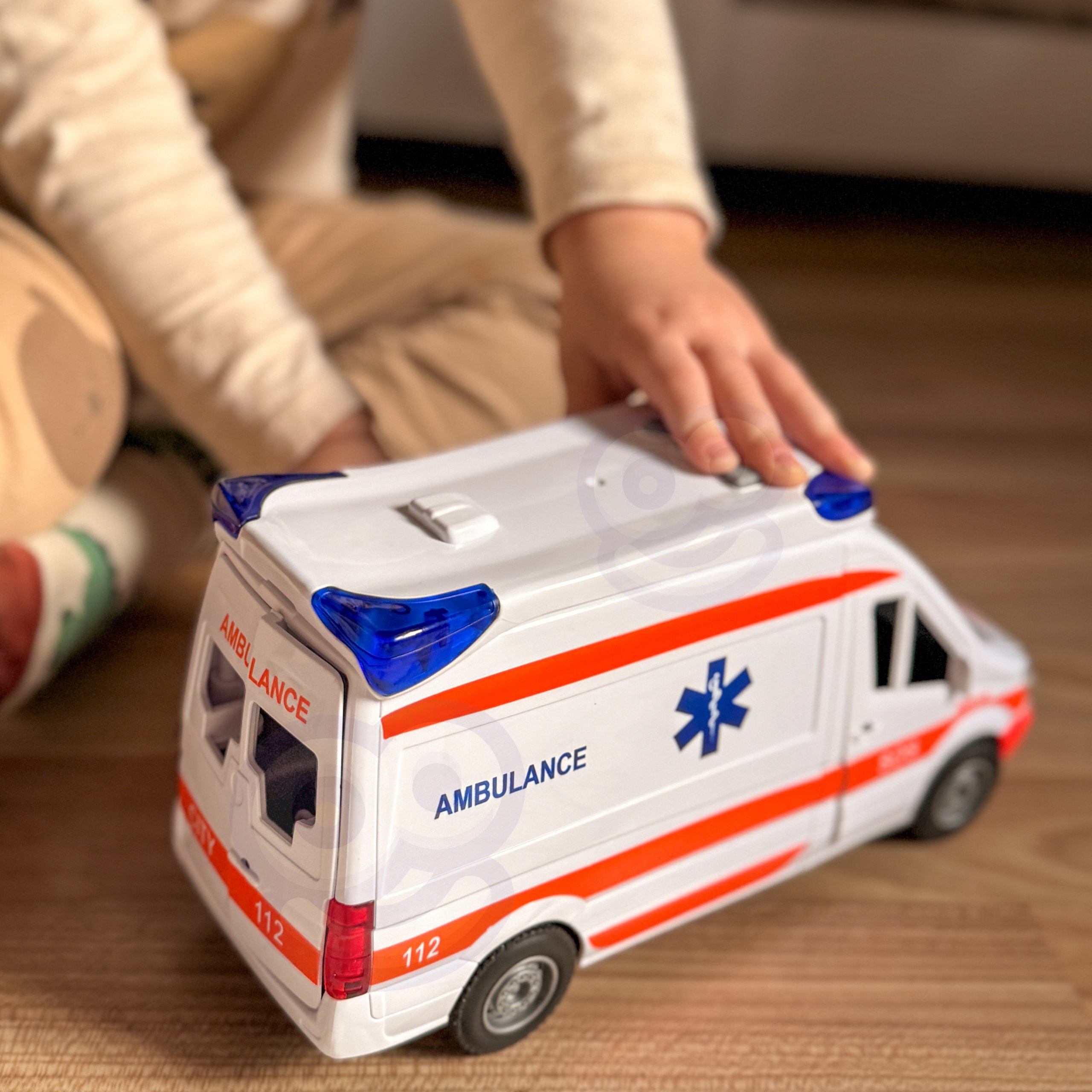 Pogotowie karetka ambulans nosze w zestawie + sygnały dźwiękowe i świetlne - 21 z 21