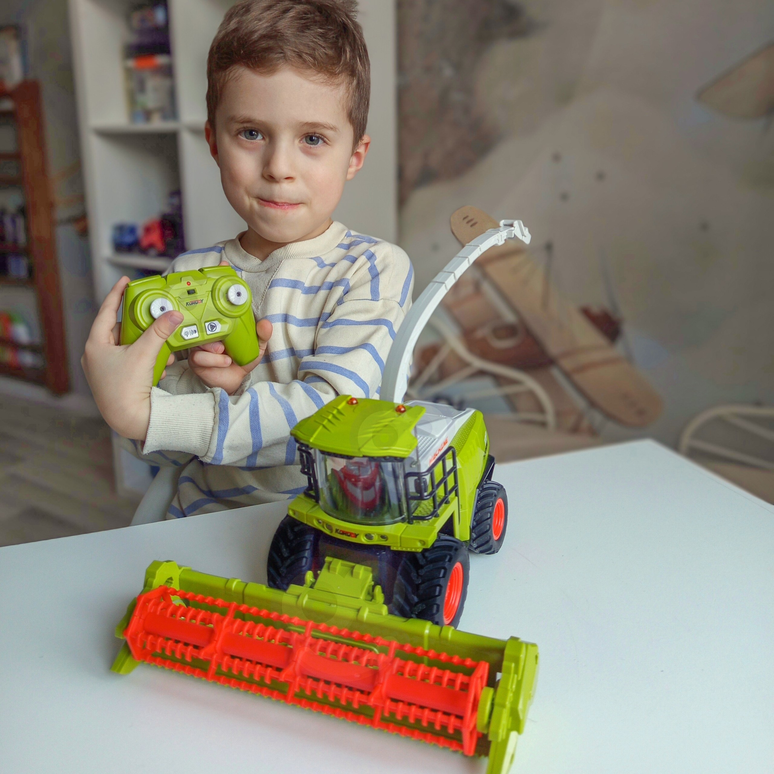 Woopie Green Harvester RC - Ruchome Zbiory - 9 z 9