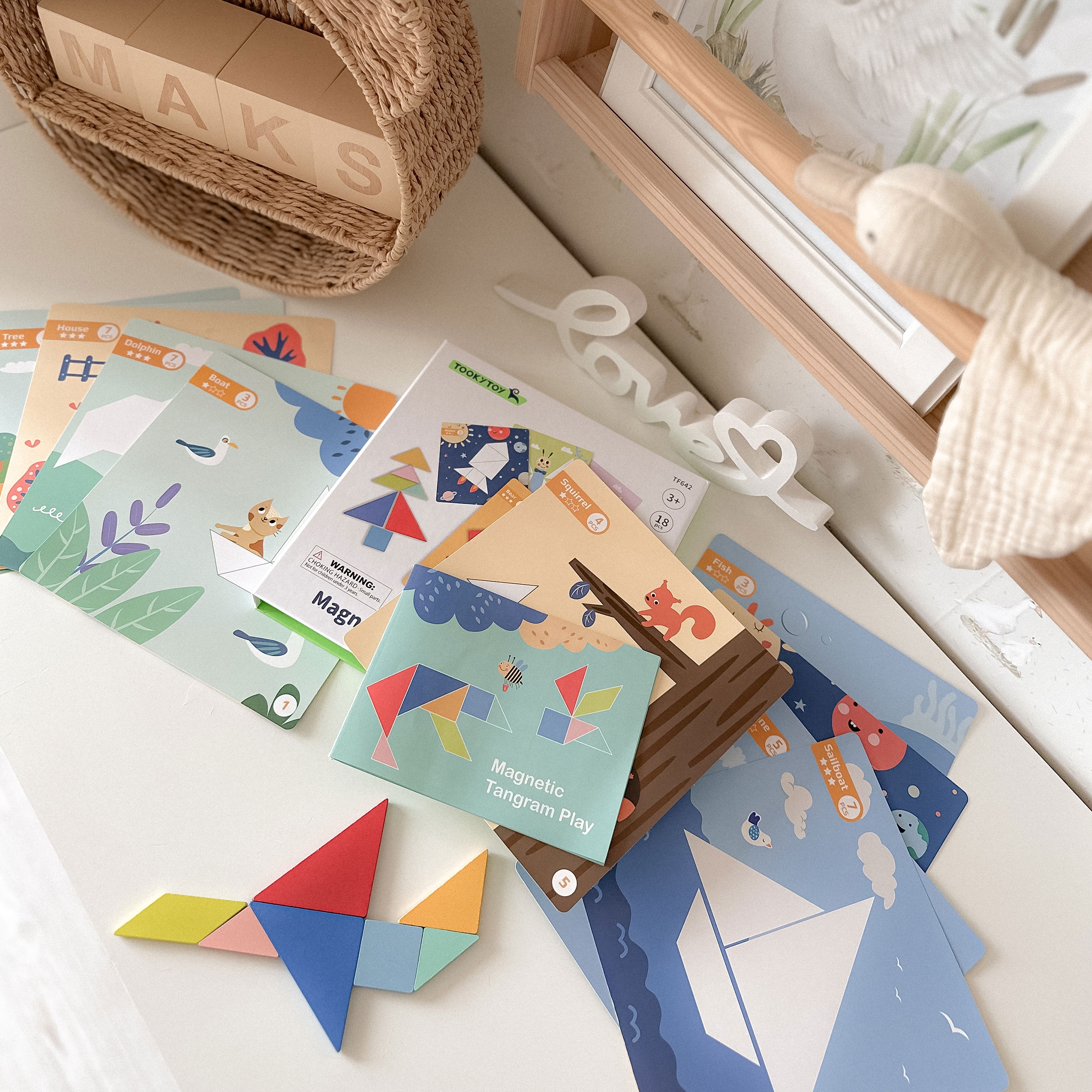 Puzzle tangram układanka dla dzieci nauka kształtów figury kształty 18el. - 33 z 38