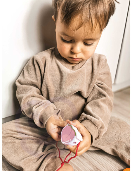 CLASSIC WORLD Drewniana Nawlekanka Owoce 13 el.