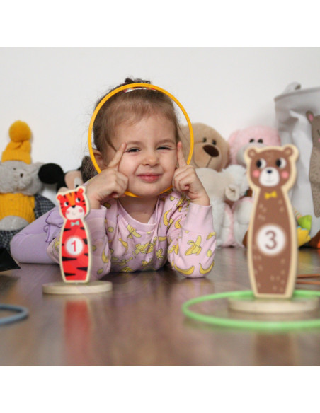 Tooky Toy Drewniana Gra Zręcznościowa Rzut do Celu Zwierzątka 15 el.