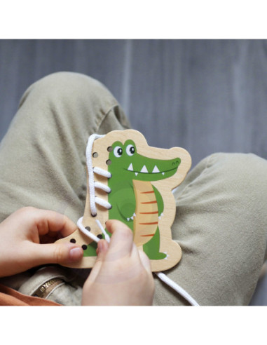 CLASSIC WORLD Drewniana Sznurowanka Przeplatanka Nawlekanka Przewlekanka Zwierzątka 10 el.