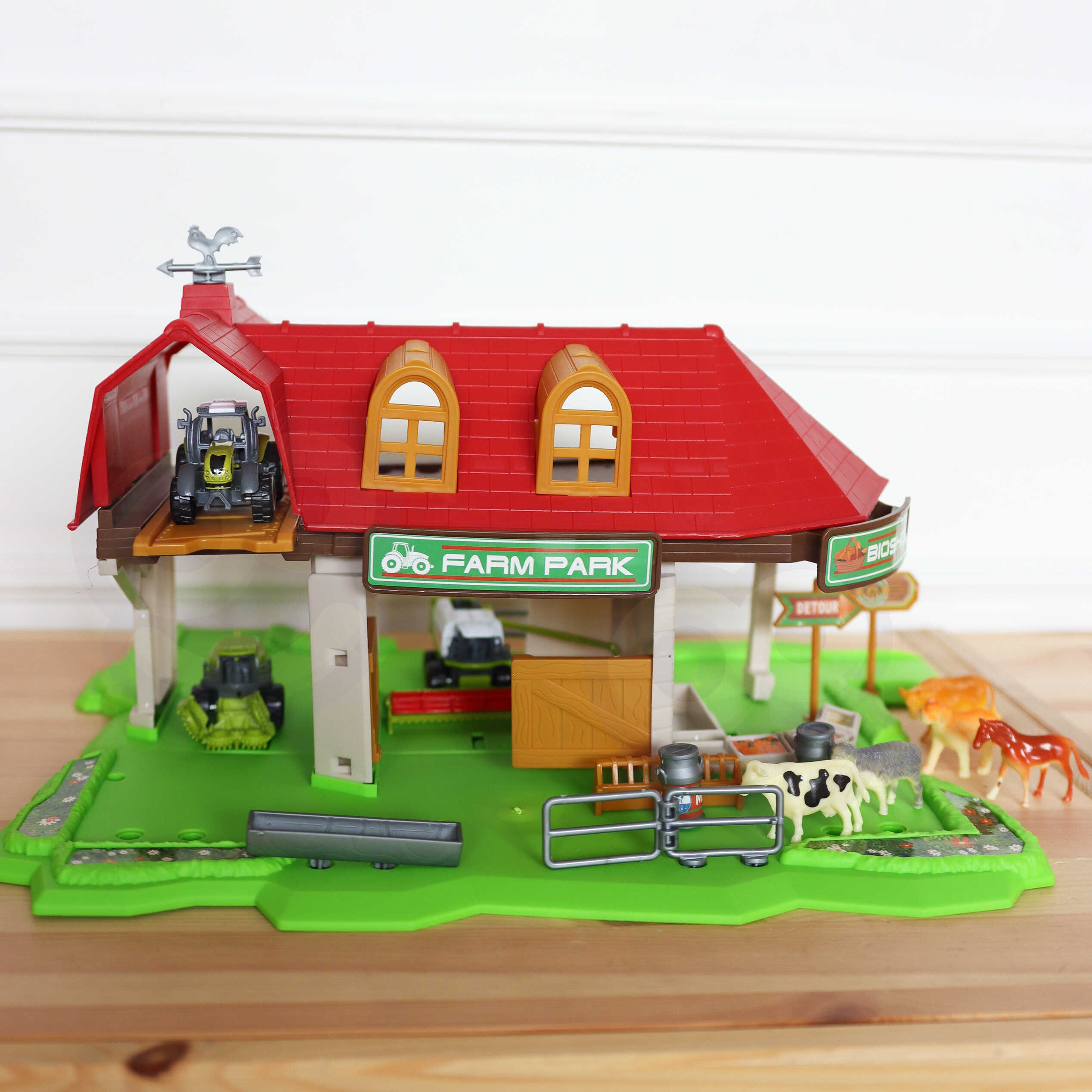 Zestaw farma zagroda traktory + figurki 42 el. - 9 z 14