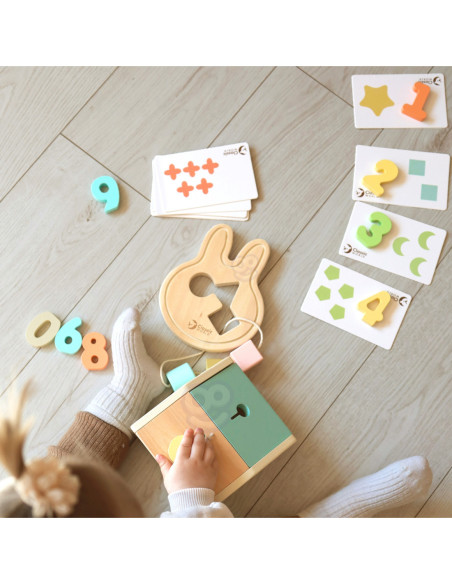 Classic World Pudełeczko dla Dzieci 6-12 m