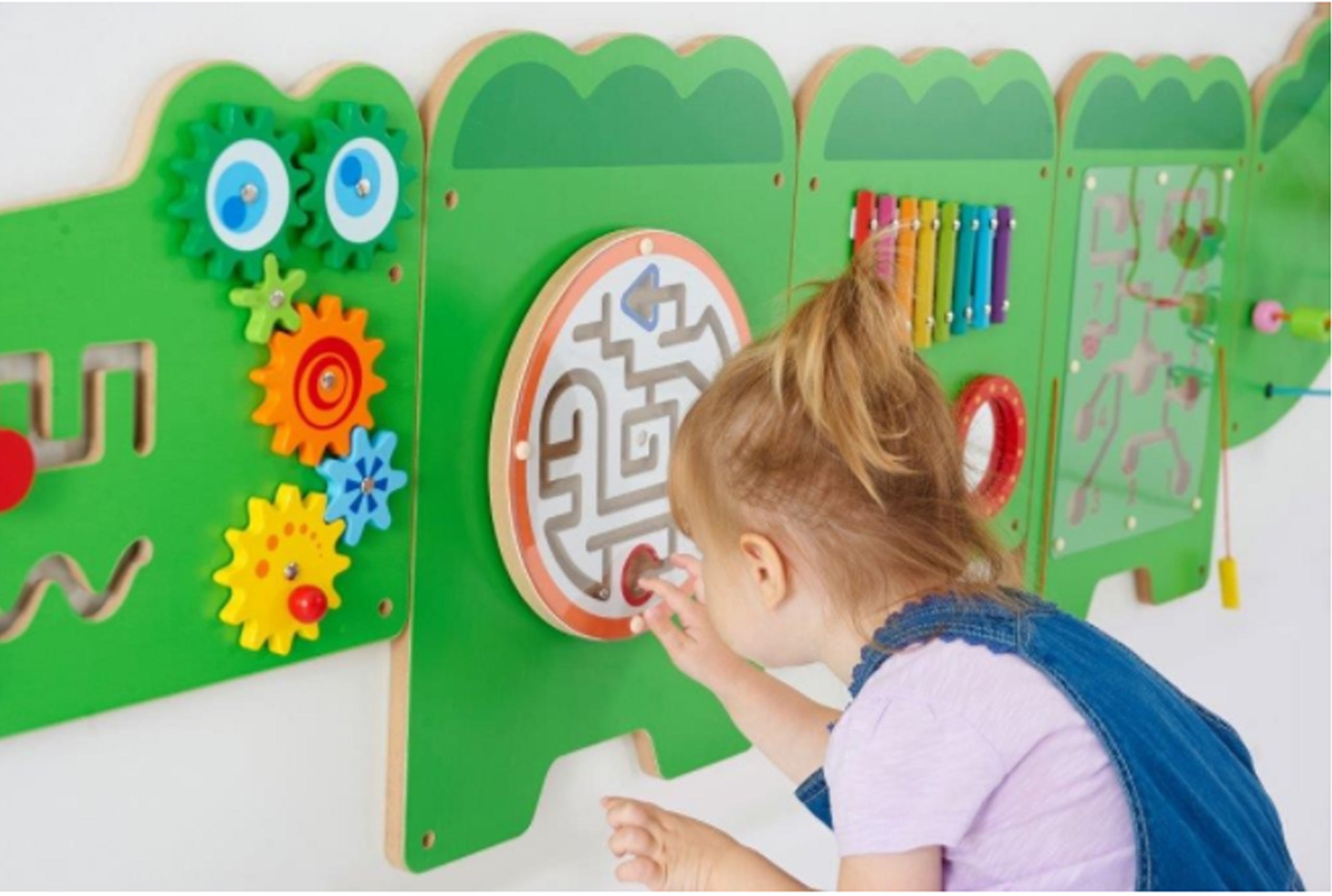 Tablica sensoryczna manipulacyjna krokodyl certyfikat fsc montessori