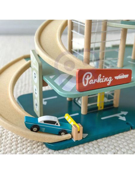 CLASSIC WORLD Wielopoziomowy Parking Auta Helikopter Dystybutor Myjnia + Akc.