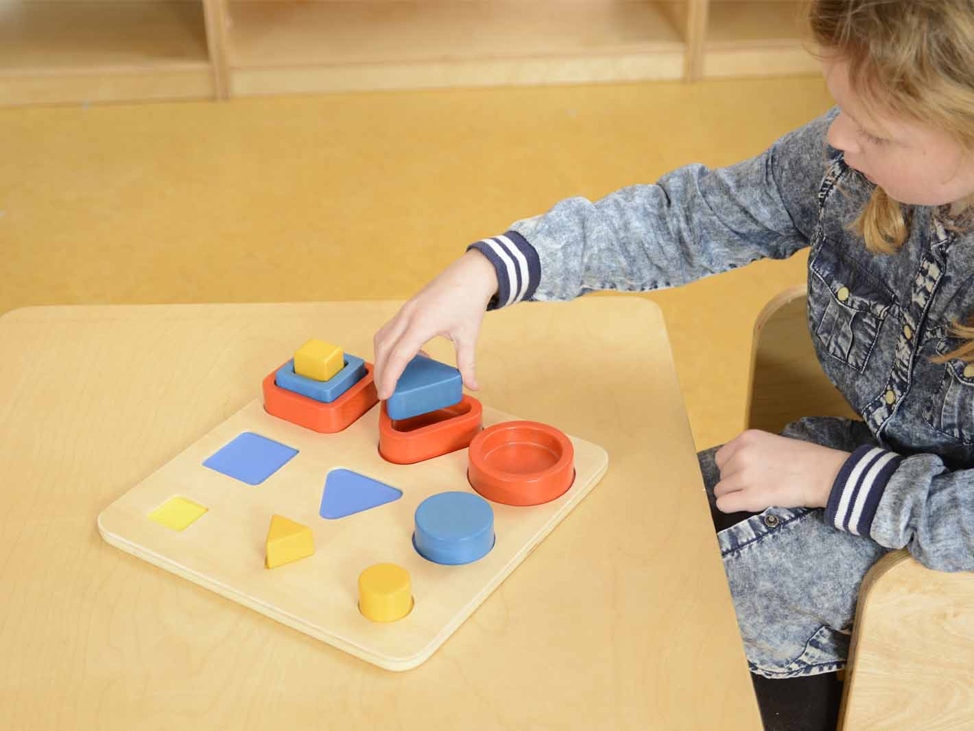 Sorter kształtów klocki geometryczne montessori
