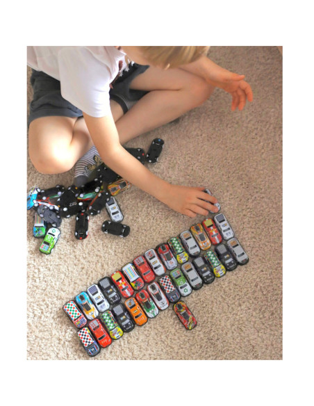 WOOPIE Zestaw Aut Wyścigowych  Autka w Pudełku 50 el. + Mapka