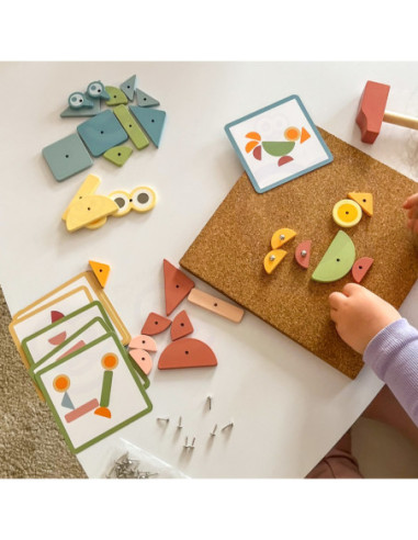 WOOPIE GREEN Drewniana Przybijanka z Młotkiem Układanka 20 wzorów 82 el.