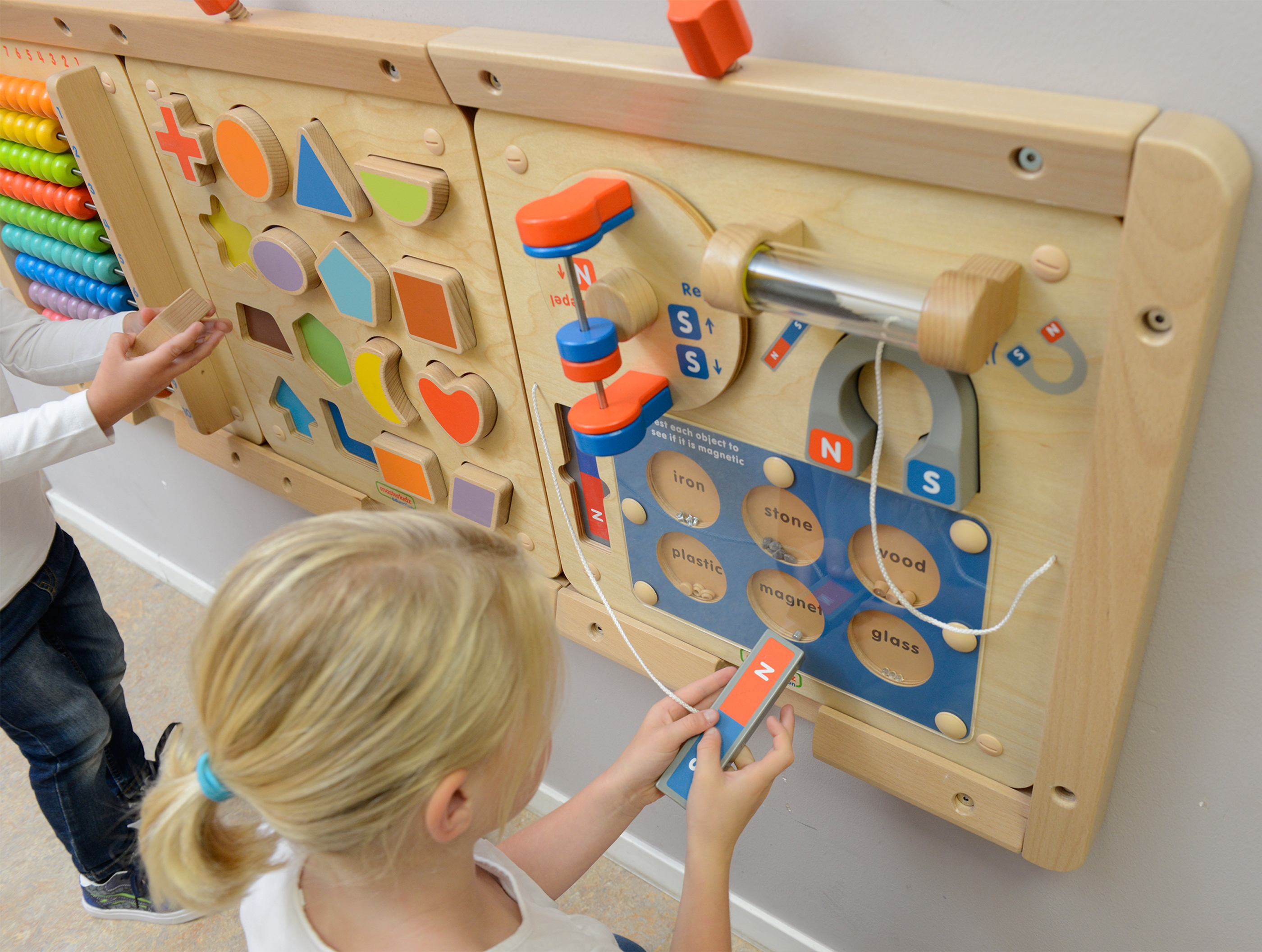 Nauka o przyciąganiu magnetycznym - ścienna tablica edukacyjna flex montessori