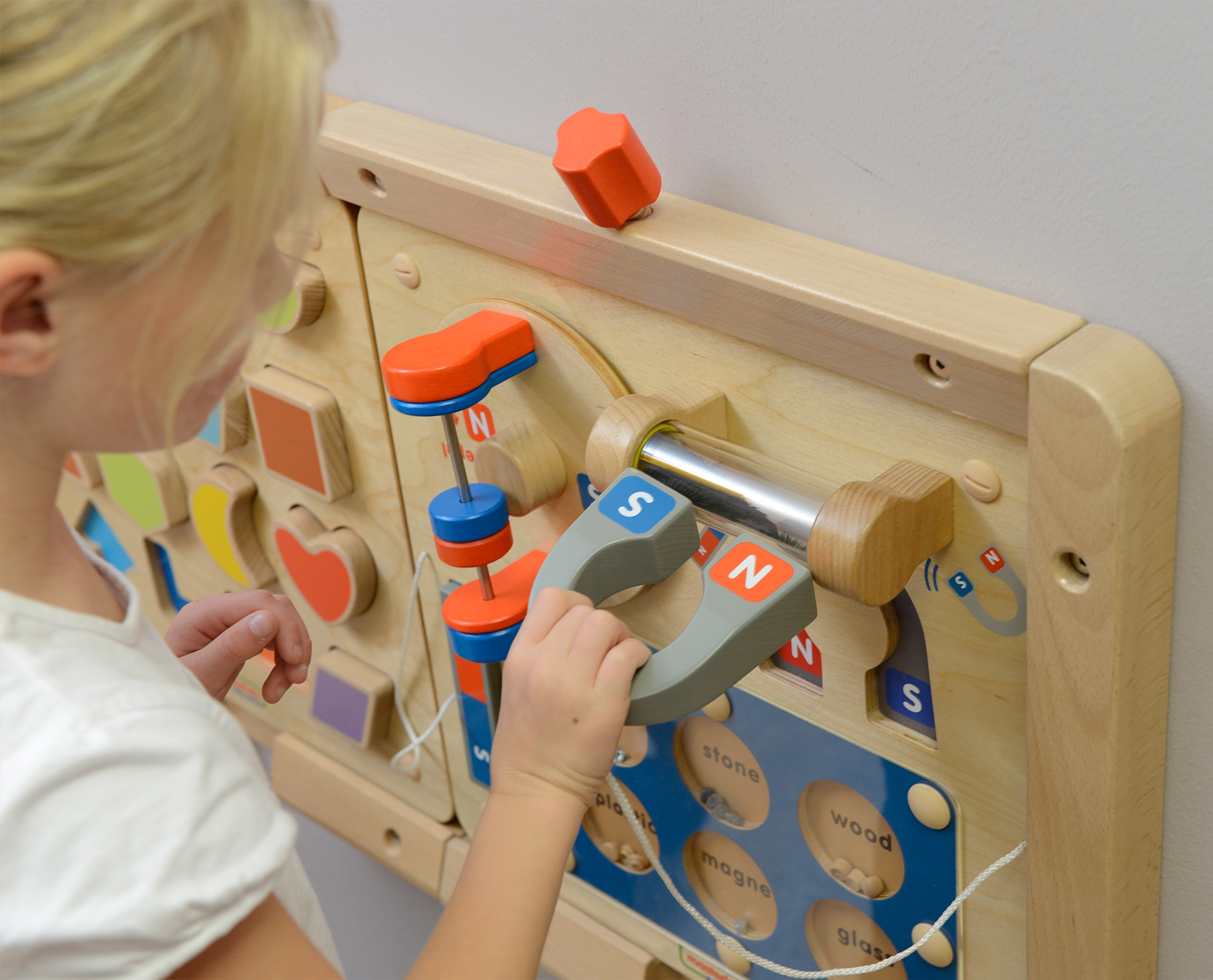 Nauka o przyciąganiu magnetycznym - ścienna tablica edukacyjna flex montessori