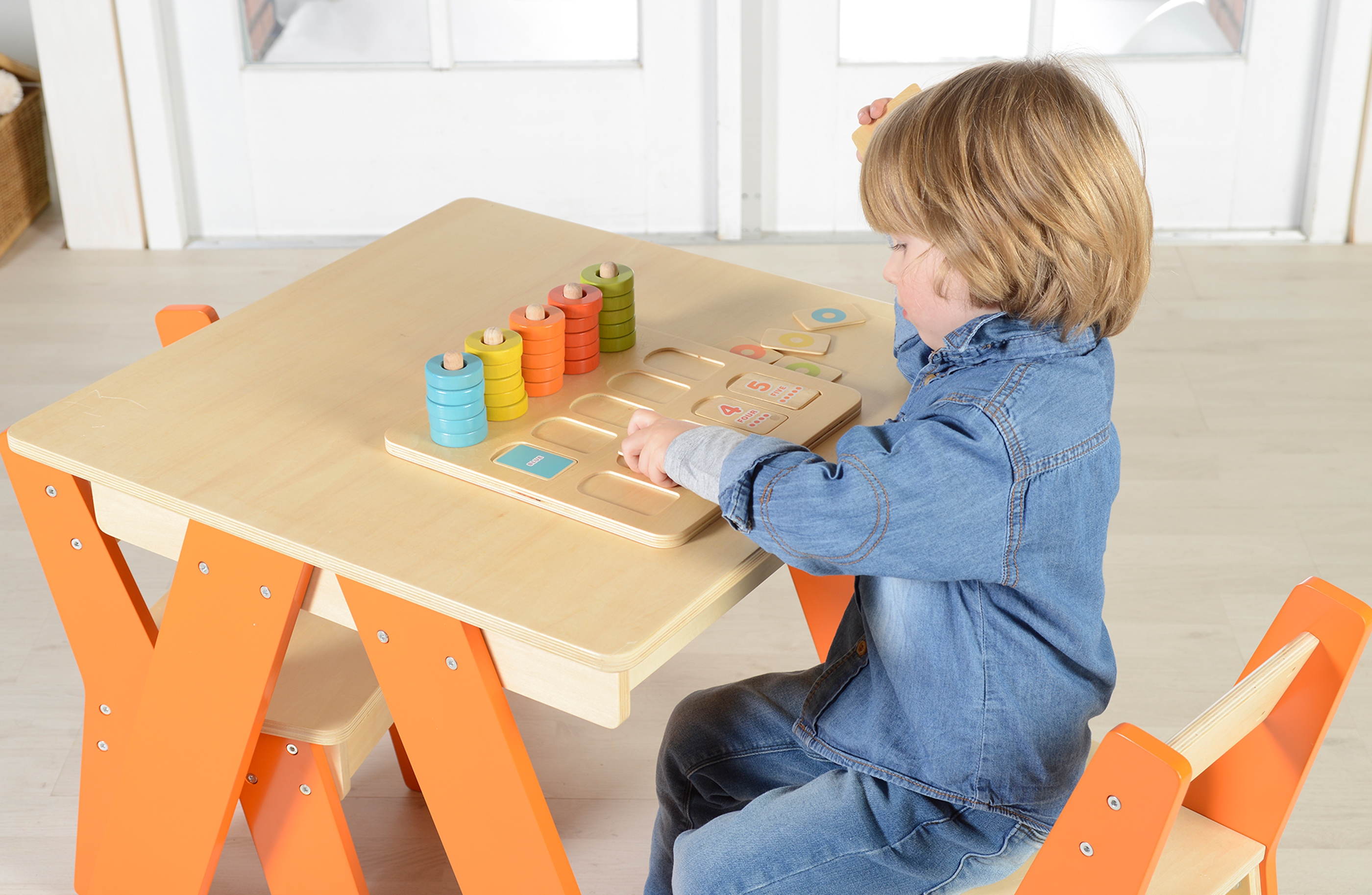 Nauka kolorów i liczenia edukacyjna tabliczka montessori