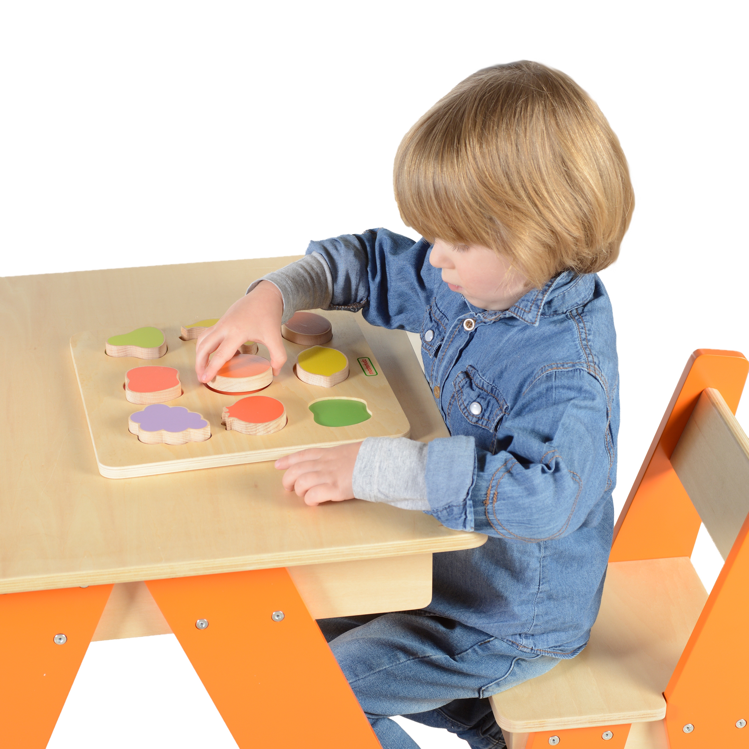 Drewniany sorter kształtów kolorowe owoce montessori
