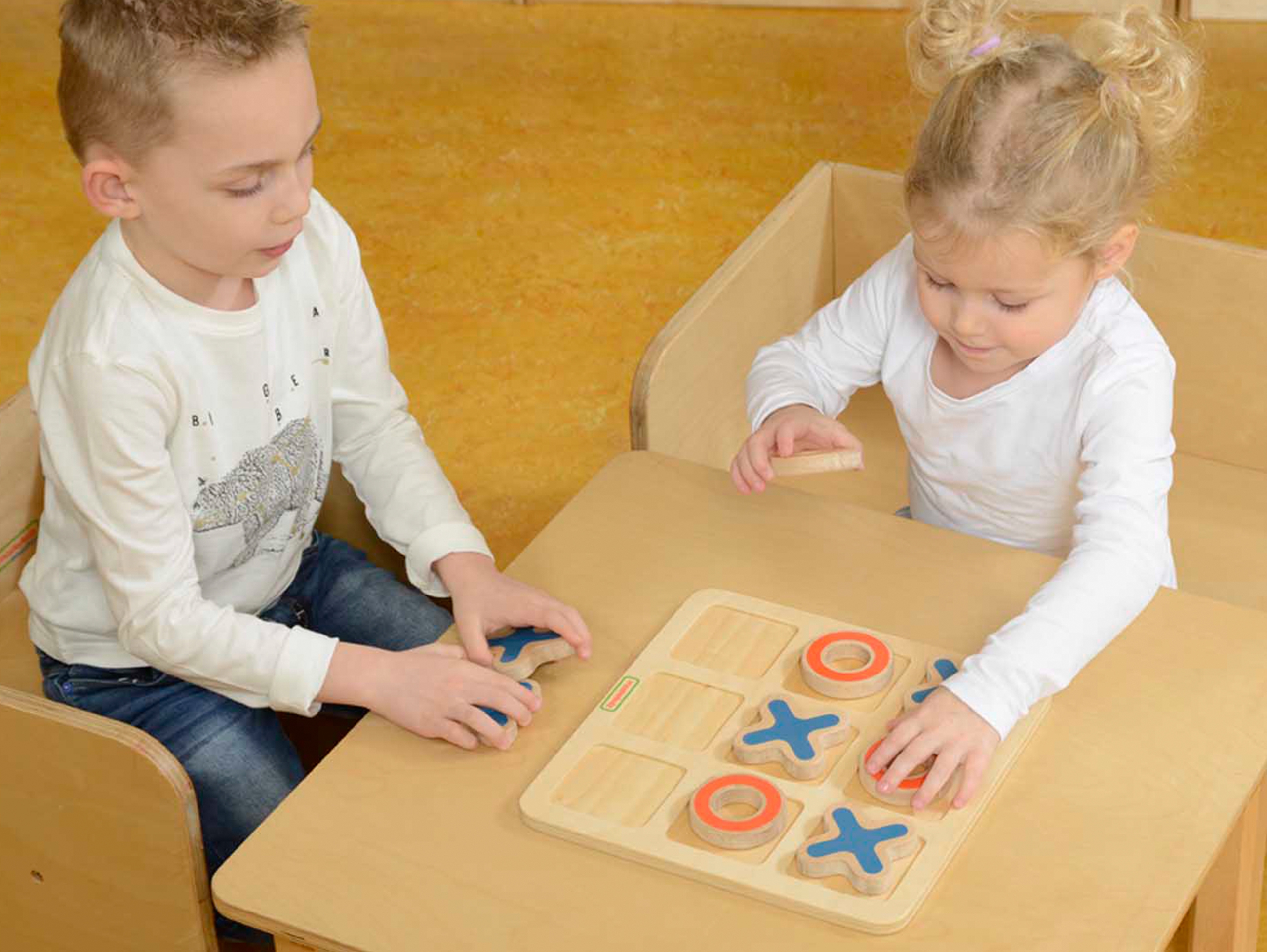 Kółko i krzyżyk drewniana gra dla dzieci logiczna łamigłówka