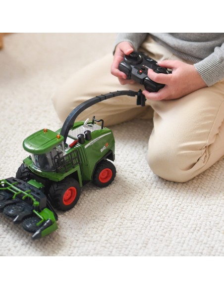 Remote Controlled Combine Harvester 1:24 Woopie - Lights, Sounds, Smoke