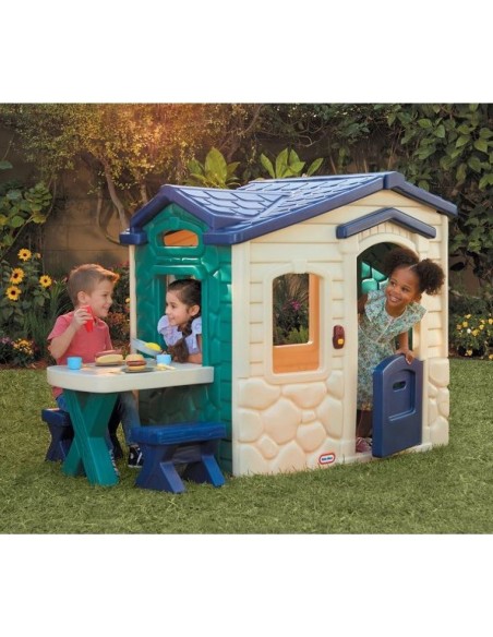 PATIO LITTLE TIKES Picnic House - a fun garden with a bell and kitchen!