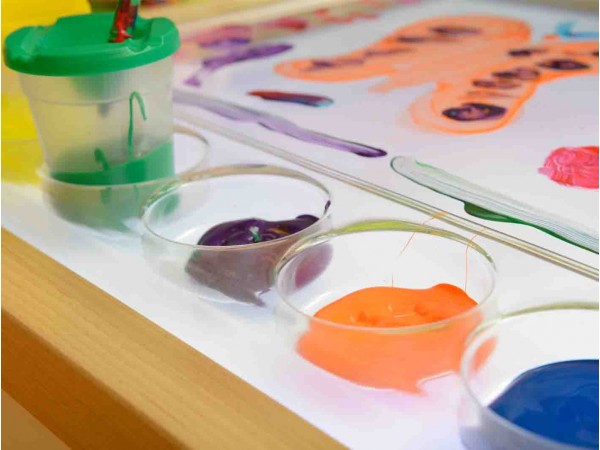Kwadratowa taca do malowania montessori