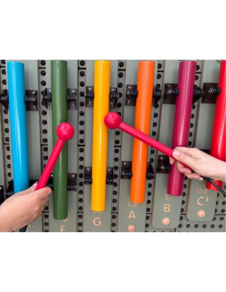 Klangröhren mit Stöcken für das STEM-Panel Masterkidz – Musikalisches Spielzeug