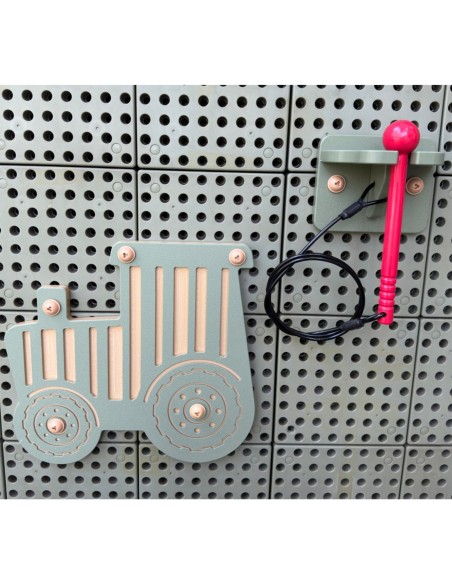Musical Tractor for the STEM Masterkidz panel – fun and children's development