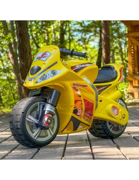 INJUSA Ride-on Pusher Racer Winner 750 sx for 3-year-olds
