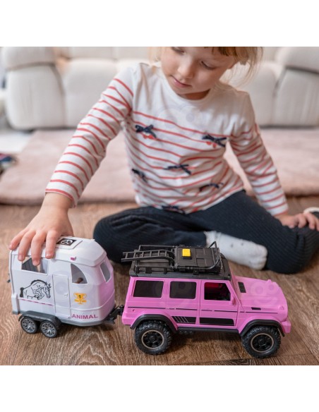 Pink SUV with trailer and horse figure – a realistic set from WOOPIE