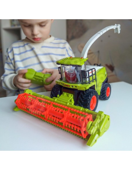 Remote Controlled Harvester with Woopie Accessories – Realistic Fun