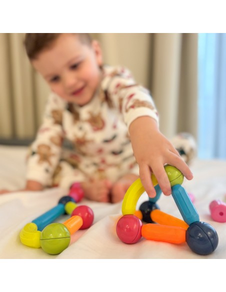 Woopie Magnetic Cars - Set of 52 pieces - build your own vehicle