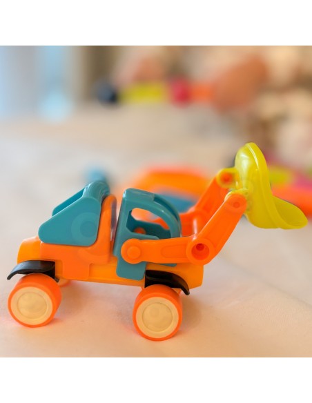 Woopie Magnetic Cars - Set of 52 pieces - build your own vehicle