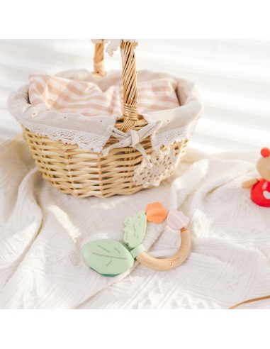 CLASSIC WORLD Wooden Sensory Rattle Teether 2 in 1