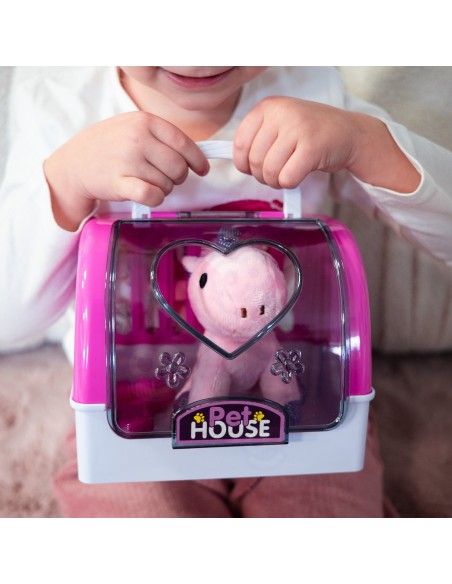 Woopie Pet House – A Portable Unicorn Play Set