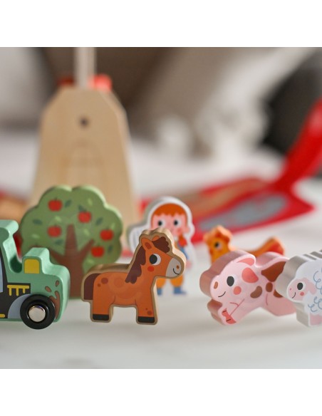 TOOKY TOY Wooden Folding Farm in a Suitcase with Animals