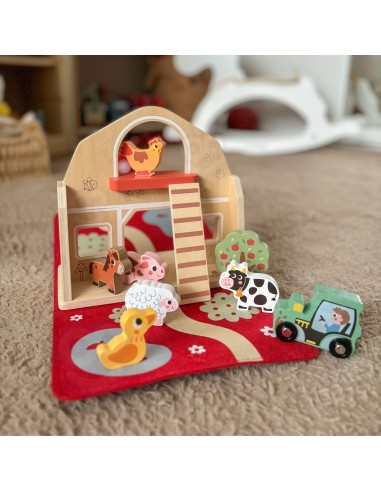 TOOKY TOY Wooden Folding Farm in a Suitcase with Animals