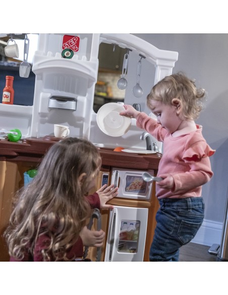 Step2 Kids Kitchen - Fun with Friends and Creativity
