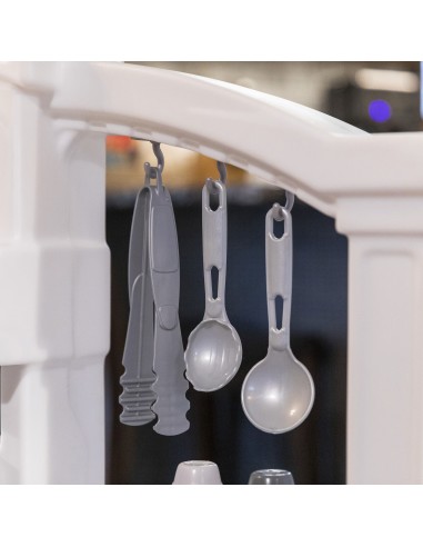 Step2 Kids Kitchen - Fun with Friends and Creativity