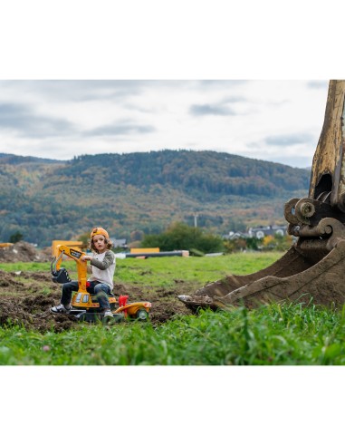 Falk Super Builder Excavator with Trailer - Sand Set 3-7 Years Meta