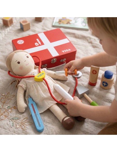 VIGA Wooden Doctor's Set in a Suitcase - Fun and Learning
