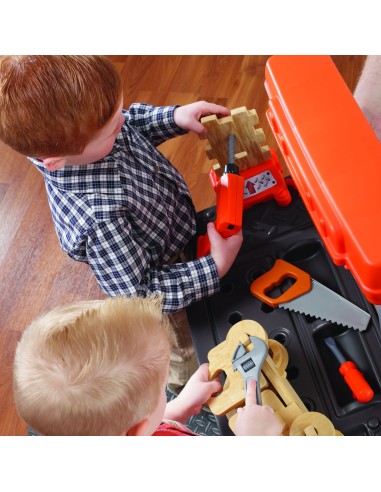 Step2 Little Handyman's Workshop with Accessories