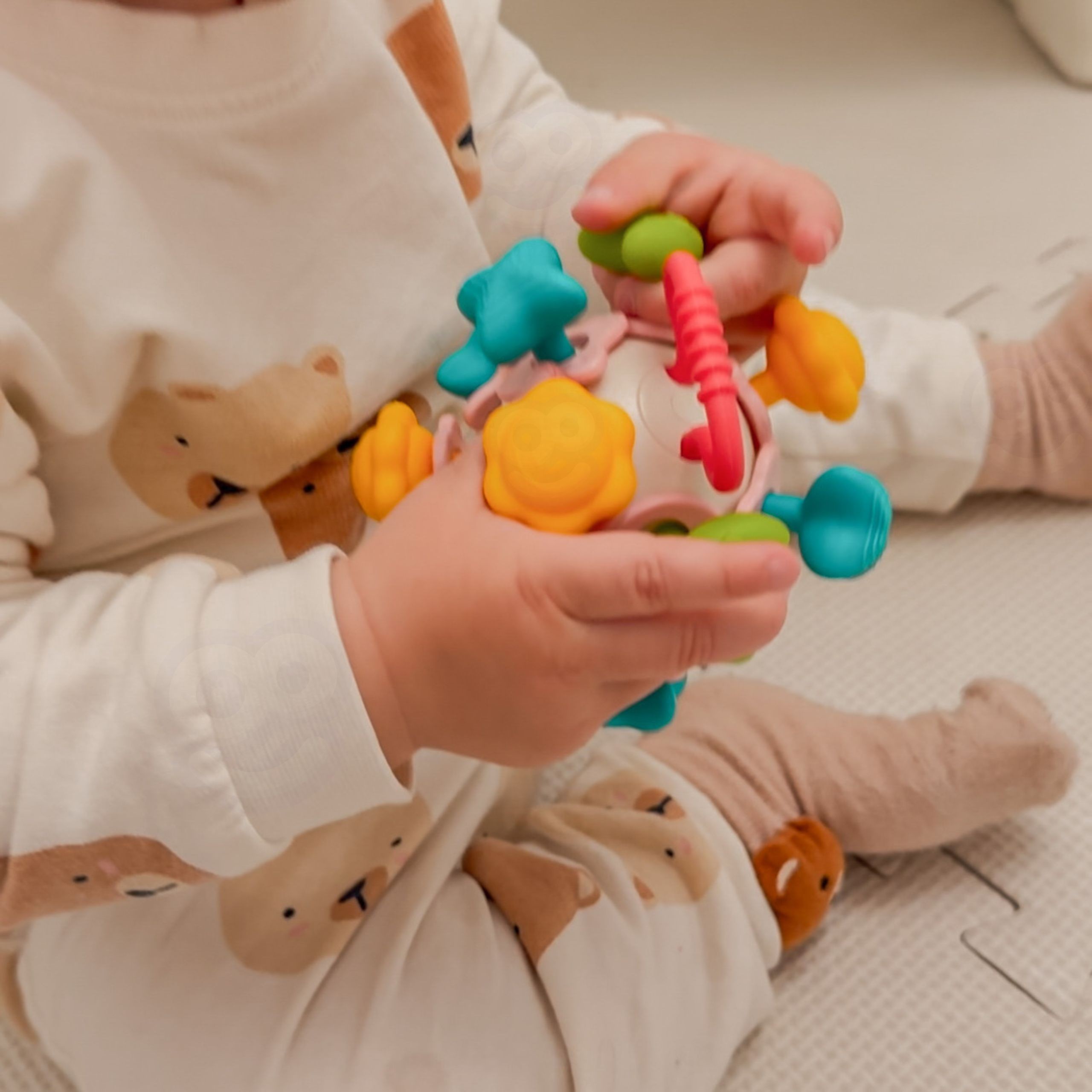 Miękka grzechotka 4w1 gryzak zabawka sensoryczna dla niemowląt 0m+ - 19 z 20