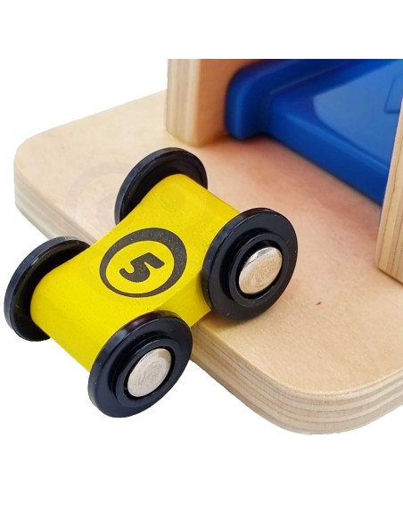 Spalvinga čiuožykla su trasomis automobiliukams TOOKY TOY – vaikų žaislai