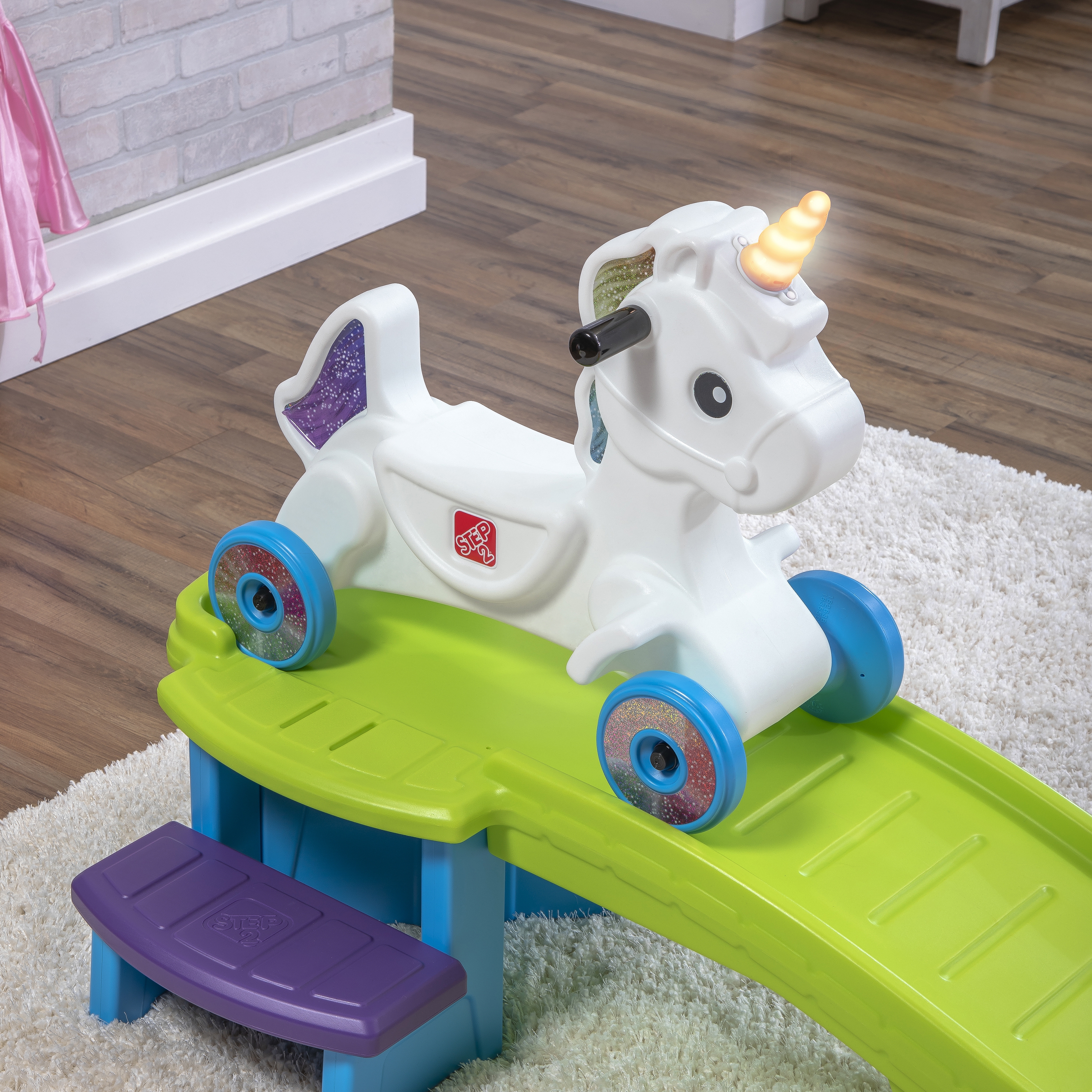 Kolejka górska tor jeździk jednorożec unicorn