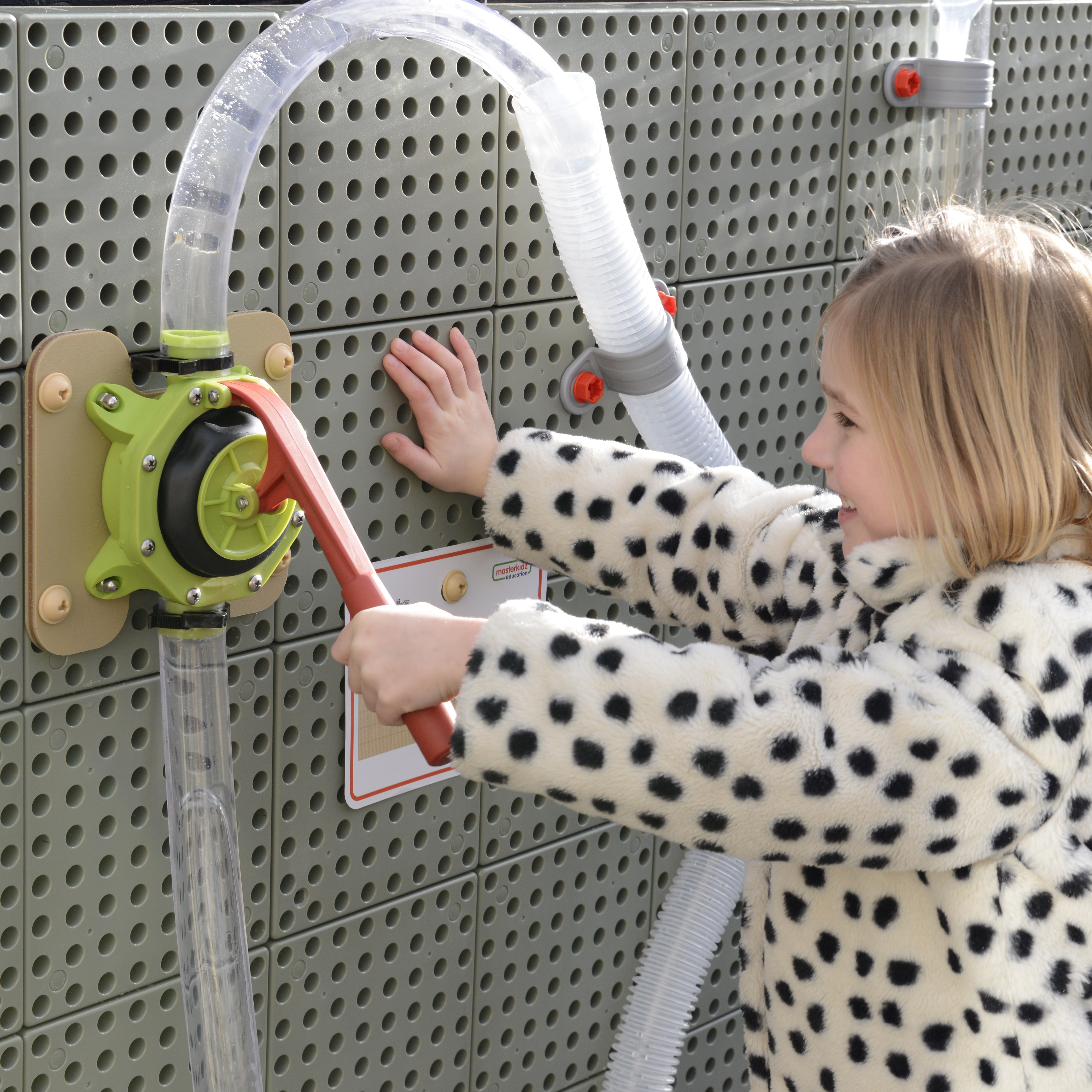 Pompa wodna do zestawu hydraulicznego - tablica naukowo-kreatywna stem wall