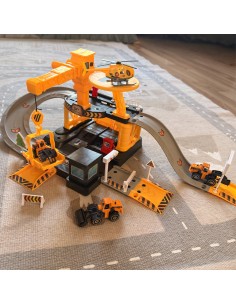 Construction Company Parking Lot with Cars and a Helicopter - Fun with Woopie 2