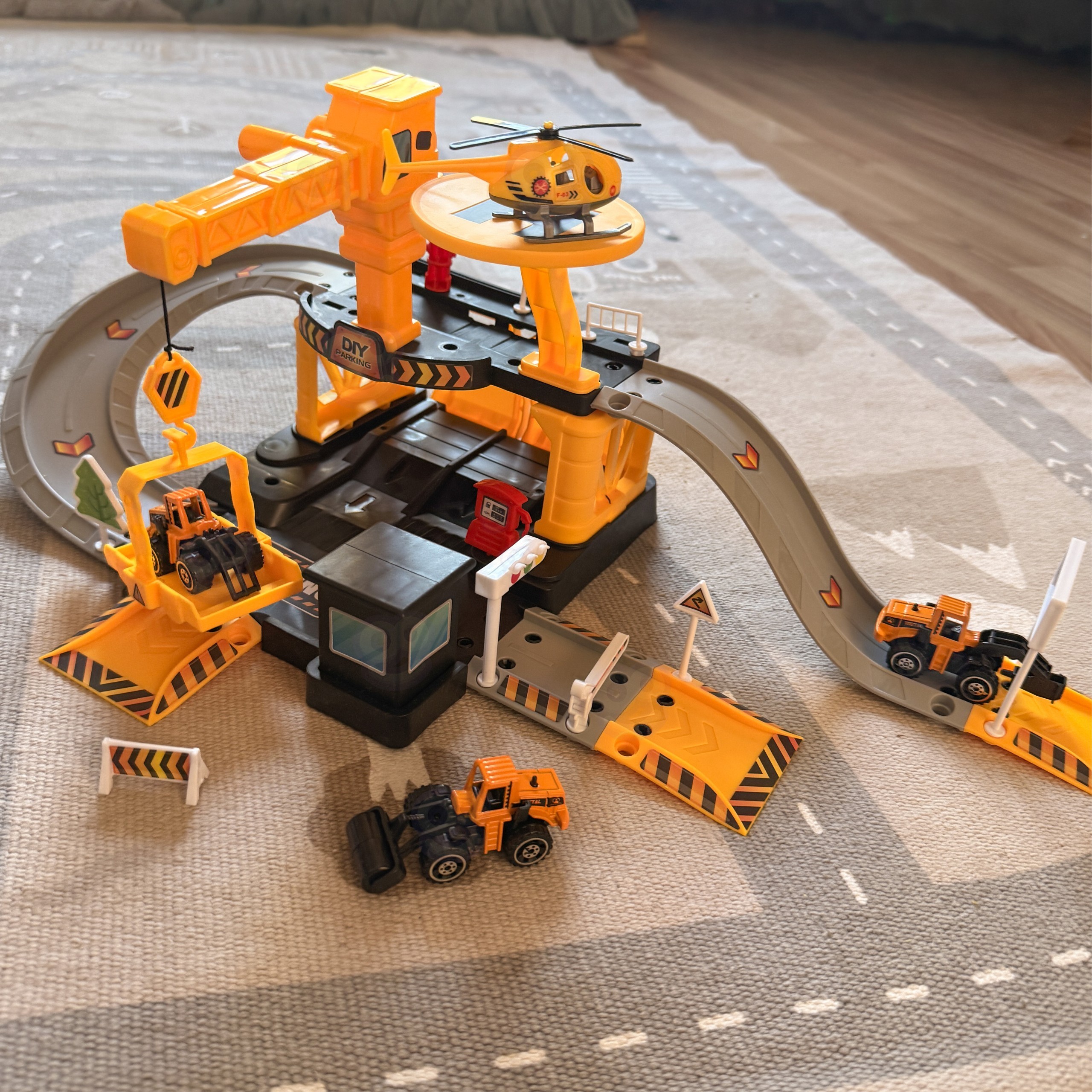 WOOPIE Garaż Parking Roboty Drogowe 41el.