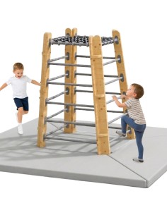 Holz-Kletterturm mit Matten Classic World – Spielplatz