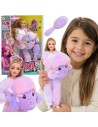 Violetinės spalvos kailinėje aprangoje esanti Emily lėlė - WOOPIE ROYAL, madingas žaidimas